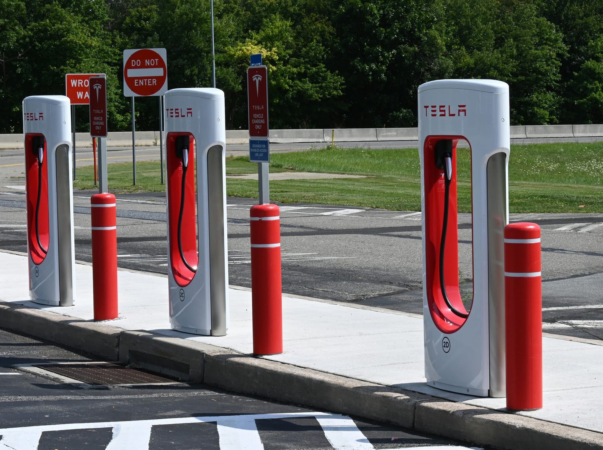 Elon Musk despede toda a equipa de gestão da rede Superchargers da Tesla. E agora?