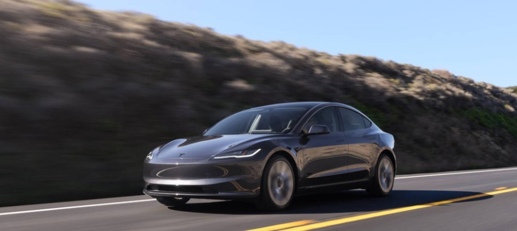 Tesla apresenta versões mais acessíveis do Model 3 e Model Y
