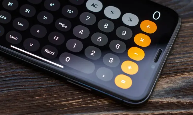 Sabia que o seu iPhone possui uma calculadora científica?